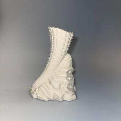 Irish Belleek Rock Spill Vase - Heritage Collection 9" Height VGC