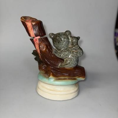 Vintage Jim Beam Kentucky Straight Regal China 100 Months Old Australia Koala Decanter 1973