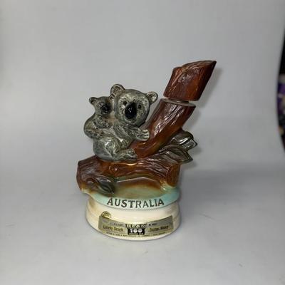 Vintage Jim Beam Kentucky Straight Regal China 100 Months Old Australia Koala Decanter 1973