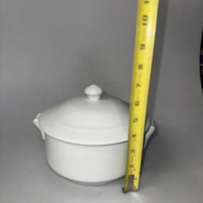 Apilco France Provencal 2 Quart Porcelain Casserole w/ lid