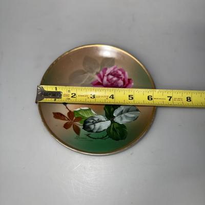 Imperial Austria Roses Hand painted plate w/ Gold Edge signed