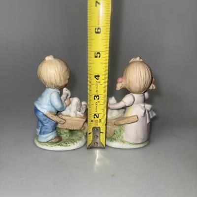 Vintage Homoco Figuriens 