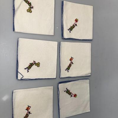 Vintage Asian Scene Embodied Cocktail Napkins