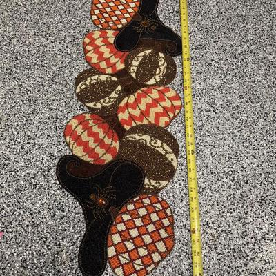 Pier 1 Imports Witches Hats & Pumpkins Beaded Table Runner