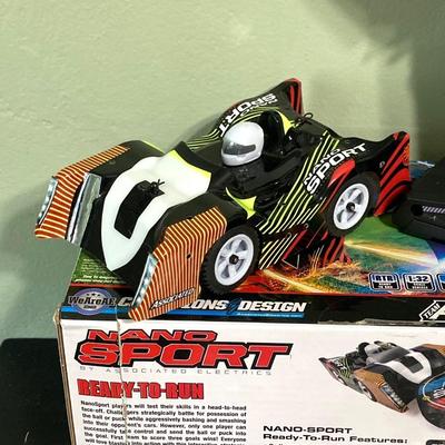 LOT 65: Associated Electrics Nano Sport RC Set and MT 28 1:28 Size Monster Truck
