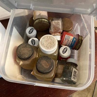 LOT 66: Large Crafting Supply Collection