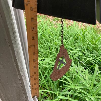 LOT 74: North Country Wind Bells Metal Chimes