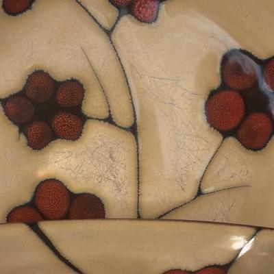 LOT 85: Pfaltzgraff Aster Dish Collection