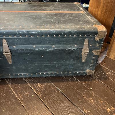 LOT 87: Breakless Truck Ready for a New Home & Upcycling - Great Storage