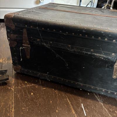 LOT 87: Breakless Truck Ready for a New Home & Upcycling - Great Storage