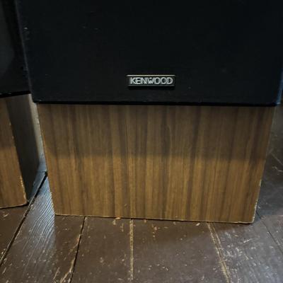 LOT 88: Vintage Kenwood JL-786 Floor Speakers 3-Way 3 Speaker System