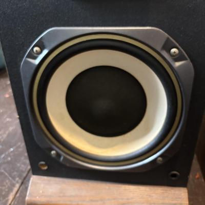 LOT 89: Vintage Fisher Floor Speakers Model STV-410