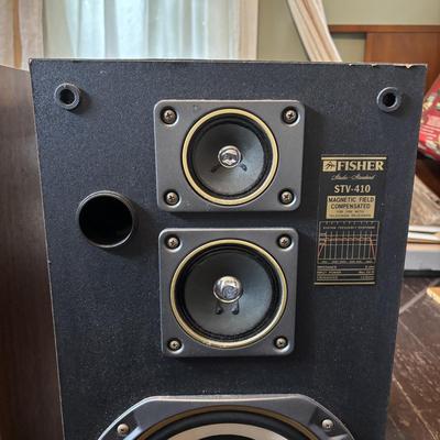 LOT 89: Vintage Fisher Floor Speakers Model STV-410