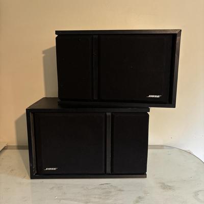 LOT 91: Bose 301 Series III Direwt/Reflecting Speakers