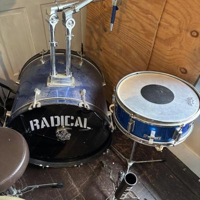 LOT 94: Drums: Cannon Radical & More