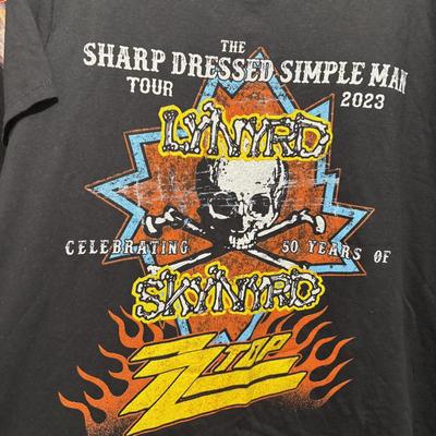 LOT 98: Concert/Band T-Shirts (4): Lynyrd Skynyrd, ZZ Top AC/DC