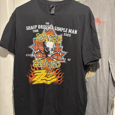 LOT 98: Concert/Band T-Shirts (4): Lynyrd Skynyrd, ZZ Top AC/DC