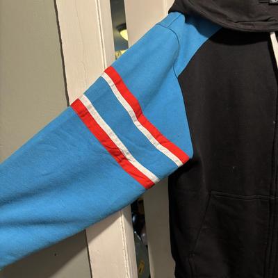 LOT 99: NASCAR Clothing/Jacket: Daytona, Dover, Dale Jr.
