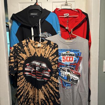 LOT 99: NASCAR Clothing/Jacket: Daytona, Dover, Dale Jr.