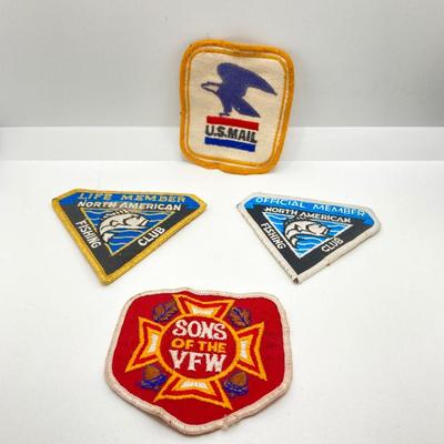 LOT 120: Vintage Collection - Folding Knives, Lighters, Cigar Boxes and Patches