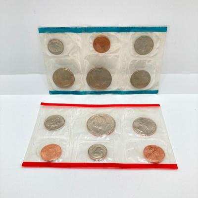 LOT 124: Collection of Coins, Paper Currency and Tokens (Silver Included)