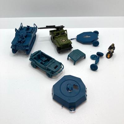LOT 125: Vintage Toy Collection - Metal and Plastic Cars / Trucks, Miniature Military Figurines in Metal Box