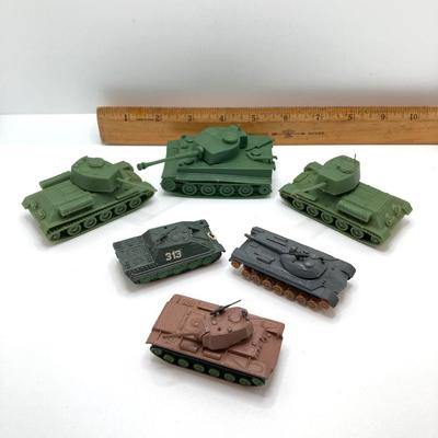 LOT 125: Vintage Toy Collection - Metal and Plastic Cars / Trucks, Miniature Military Figurines in Metal Box