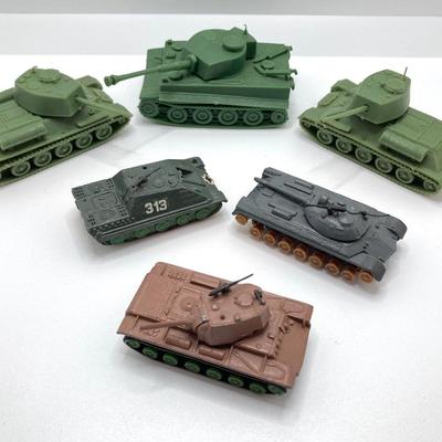 LOT 125: Vintage Toy Collection - Metal and Plastic Cars / Trucks, Miniature Military Figurines in Metal Box