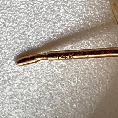 LOT 126: JJ Gold Pierced Earrings - 14KT, TW 1.77g