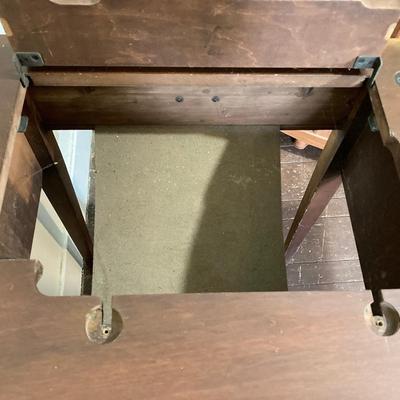 LOT 135: Wood Sewing Table, Table Lamp, Ceramic Vase and Glass Tea Light Holder