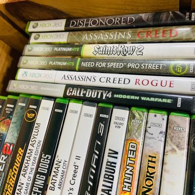 LO 192: Wooden Box Full of XBox 360 Games - Grand Theft Auto,Call of Duty, Assassin’s Creed and Many More