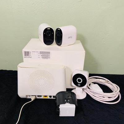 LOT Argo Ultra 2 Security Camera System with Three (3) Camera Only 2 Pictured and a NexHT Camera
