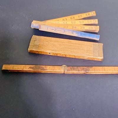 LOT 211: Collection of Vintage/Antique Tools Including Three (3) Draw Knives, Planes