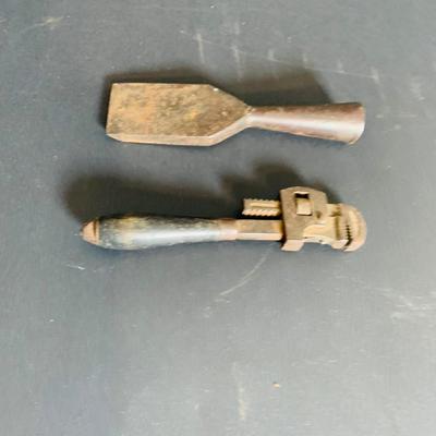 LOT 212: Collection of Vintage/Antique Tools Including a Sprayer, Pulley, Cigarette Roller, Glass Tool and Much More