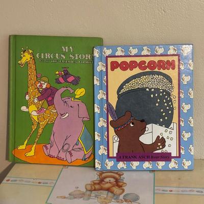 LOT 218: Hallmark Baby's Keepsake Serving Set, Vintage Books including Dr. Suess, Berstein Bears, Little Golden Books & Pink...
