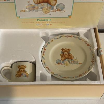 LOT 218: Hallmark Baby's Keepsake Serving Set, Vintage Books including Dr. Suess, Berstein Bears, Little Golden Books & Pink...