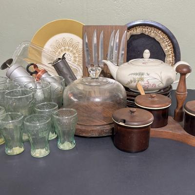 LOT 221: Kitchen Collection: New Coca-Cola Juice Glasses, Vintage Cookie Press/Cake Decorator, Pottery Condiment Set, Steak Knives...