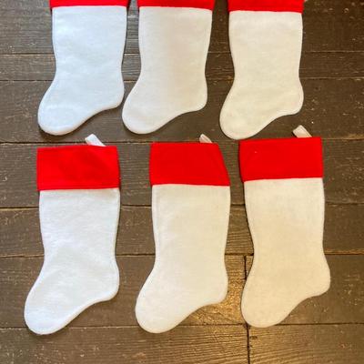 LOT 244: Large Collection of Vintage NFL Team Merry Christmas Stockings (27)