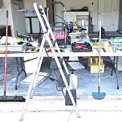 Garage Lot