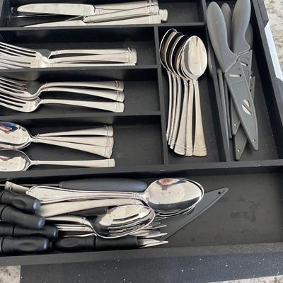 Reed & Barton silverware set with cutting boards