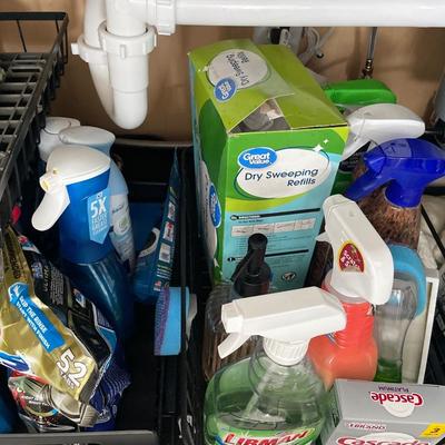 Sale Photo Thumbnail #162: Most baskets are attached
