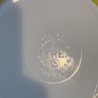 3 Pc Vintage Pyrex Lot - 2 Large Bowls, Casserole Dish