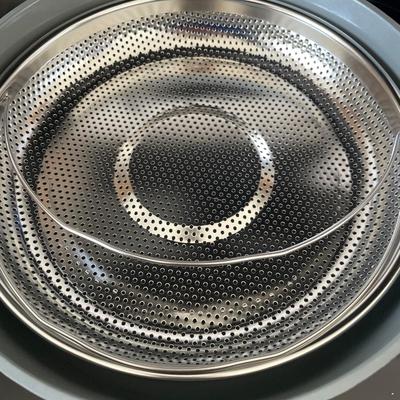 Beautiful 4 qt hero pan with steam insert