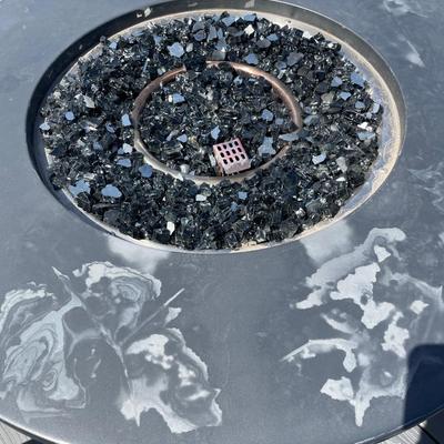 Outdoor propane fireplace