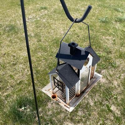 Shepherd hook and bird feeder