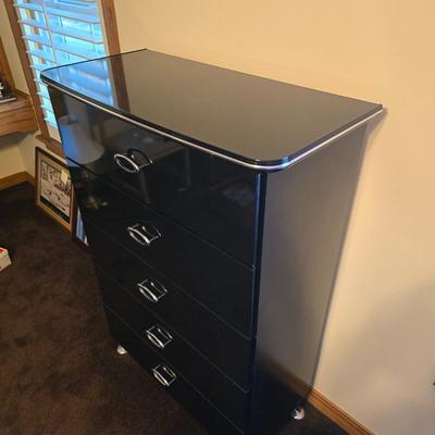 Black Lacquer chest of drawers