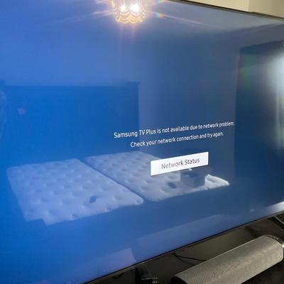 Samsung 55 inch Smart TV with remote