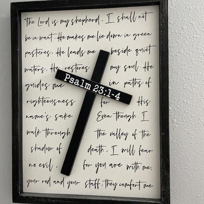 3 Faith decor items