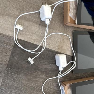 3 IPAD’s 32 gig