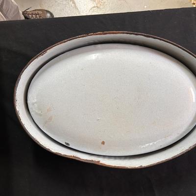 Vintage Savory Roasting Pan